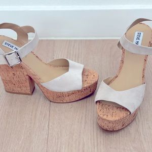 Size 8 / Steve Madden / Cork / Wedge Heel / Only worn once